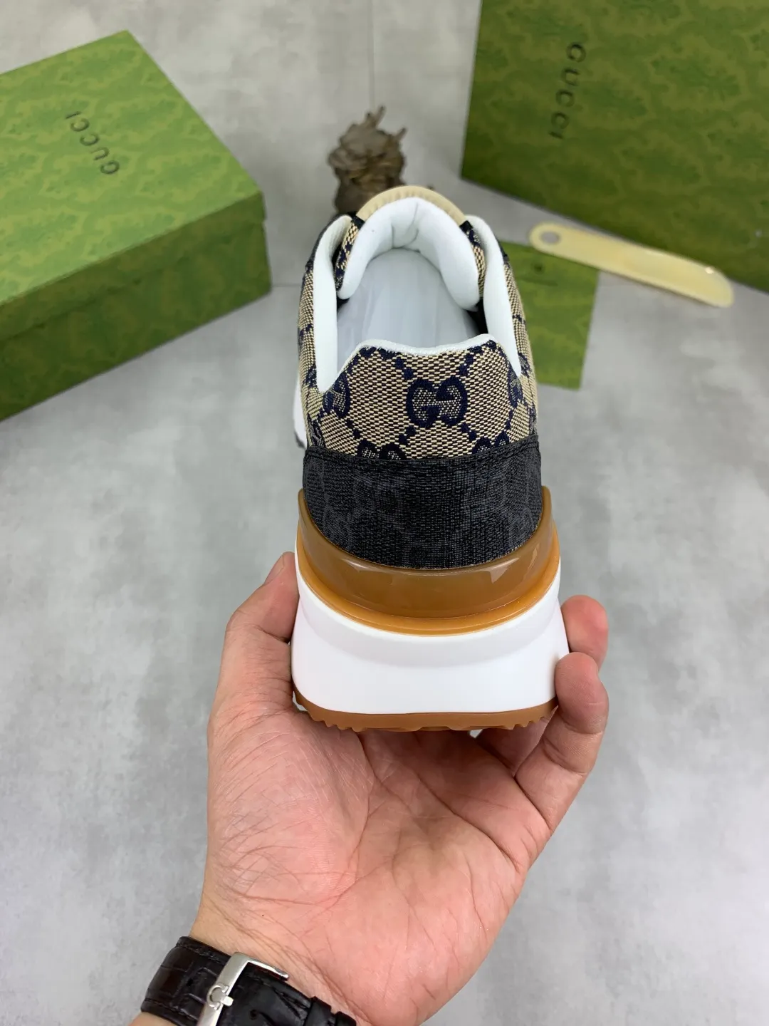 Men's shoes 💰P440💰[New model]🆘 The latest model from Gucci GUCCI official website🎁Classic casual and fashionable men's shoes👟Best model💥The version is simple and elegant, exclusive for trendy men. Unique official website latest brand elements👑Gucci original decoration, fashionable and generous, original soft calfskin fabric➕Comfortable soft first-layer pigskin lining ✅The official website specifies the wear-resistant casual outsole, the classic model is taken in real life🎬Color: 3️⃣colors available😍Number: 38-44
